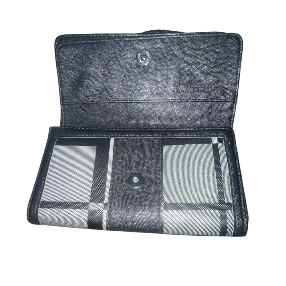 Burberry Black and Gray Checkered Messenger Bag NWOT - Picture 4 of 11